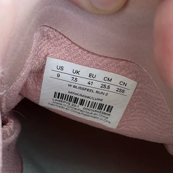 Lululemon Women's Blissfeel 2 Athletic Running Sneakers - Picture 3 of 4